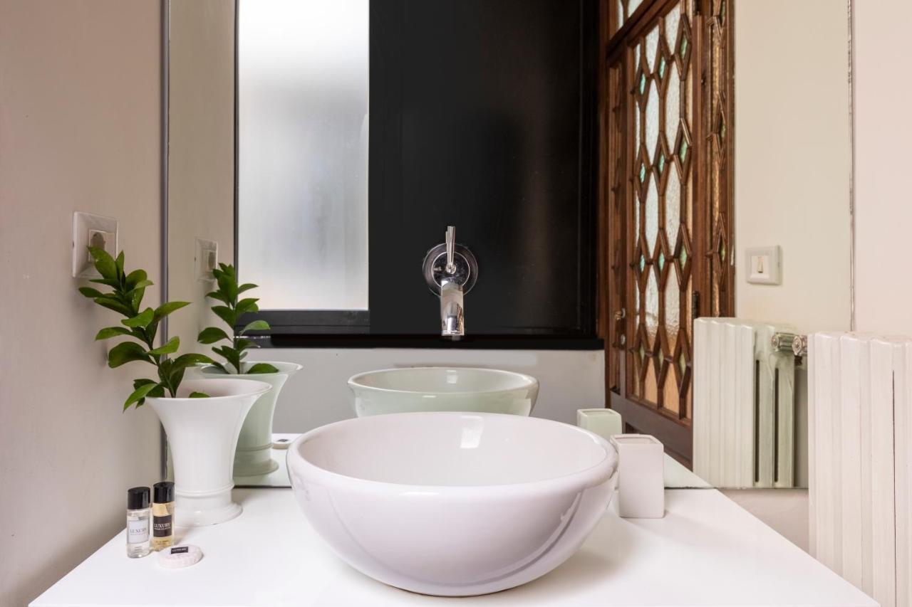 Deza Casa Vacanze Nazionale Joy Rome Luaran gambar